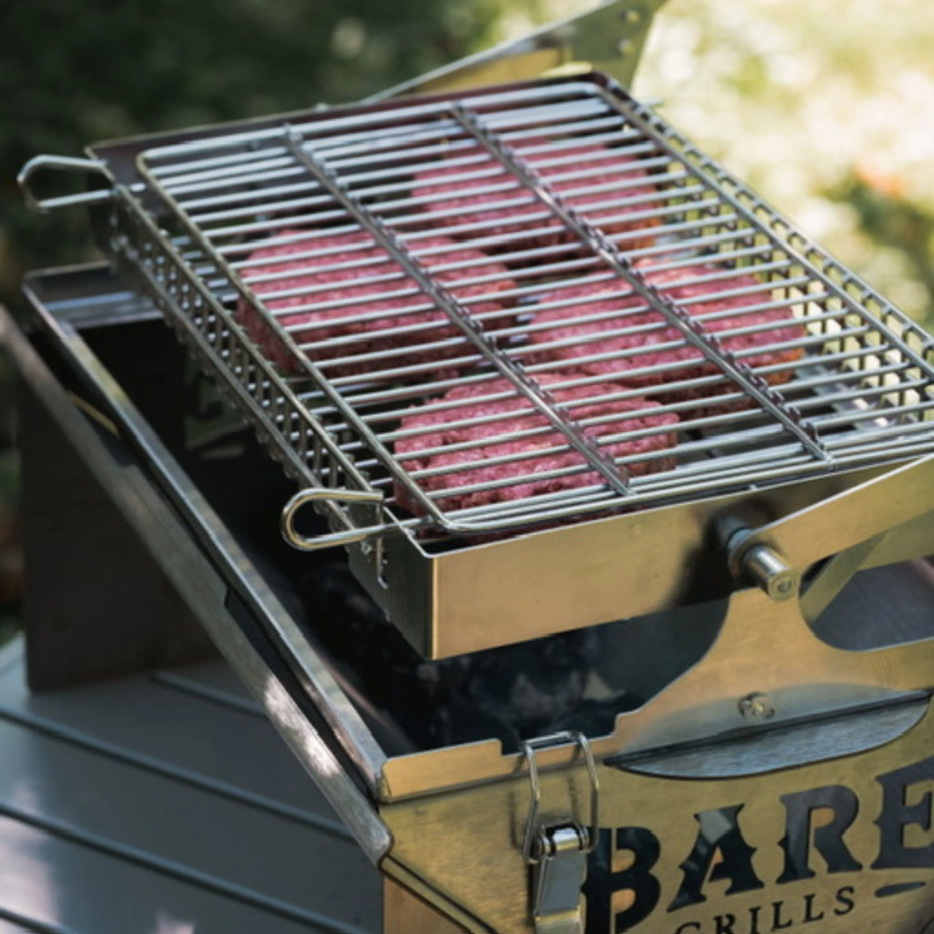 Barbecue portatif au charbon "Baregrills" - Image 2