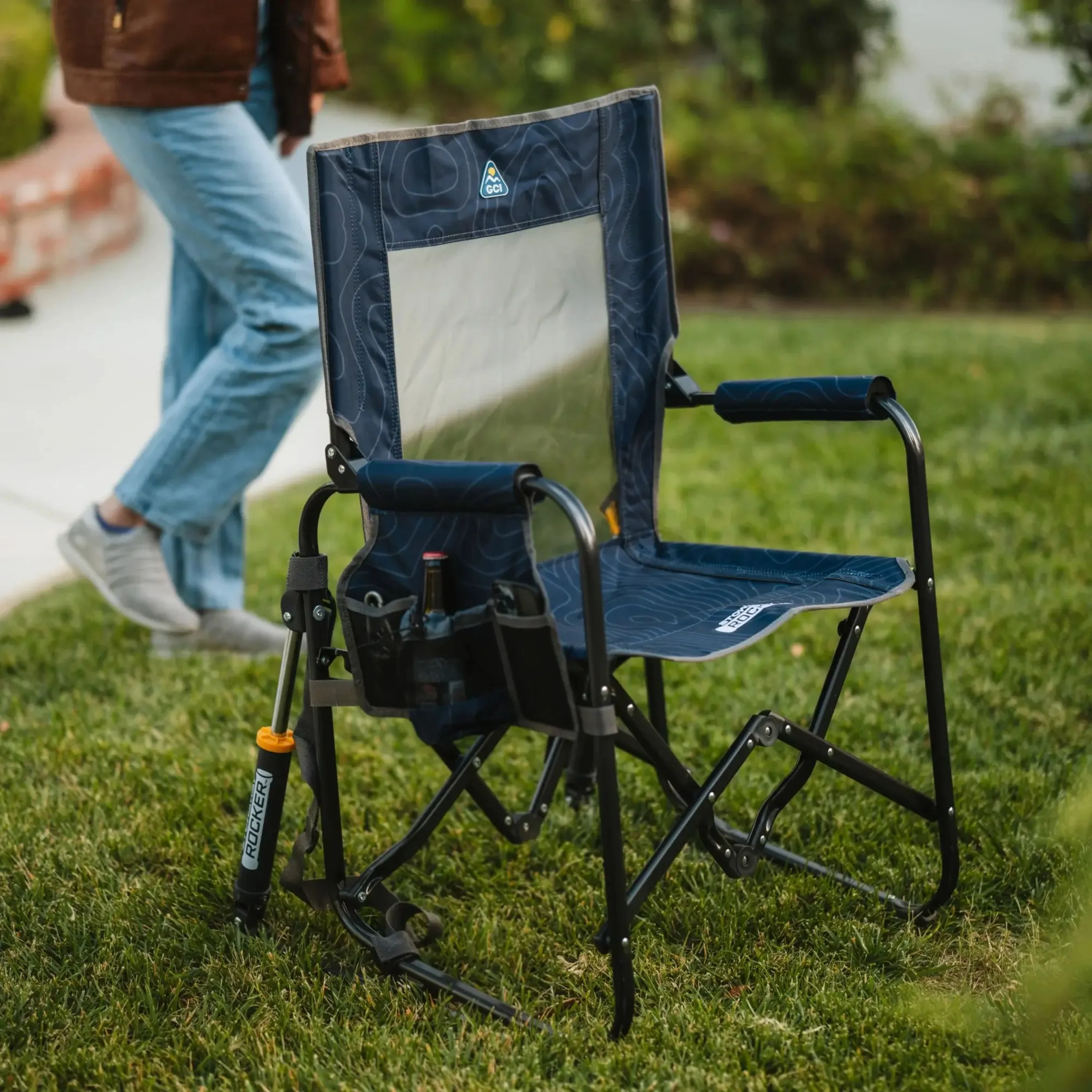 Chaise berçante "Stowaway Rocker" - Image 2